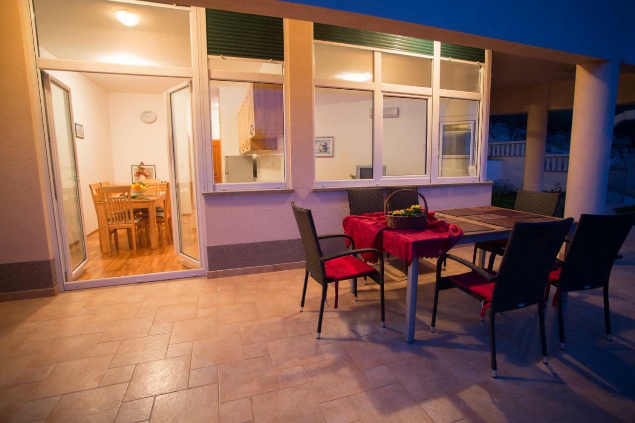 Villa Venera Mimice Exterior photo